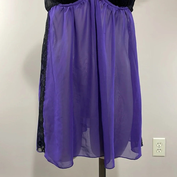 NWOT Ambrielle Lace Babydoll Negligee Nightgown Black Purple Adjustable Straps M - Picture 3 of 12